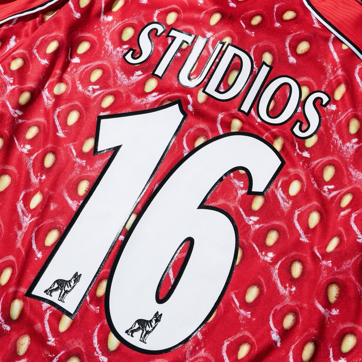 Umbro Market Strawberry Jersey